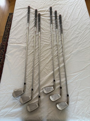 Taylormade iron set - of, 6